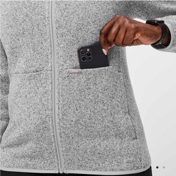 Figs On-Shift Sweater Knit Women's Gray Fleece Jacket $98 sz XL zip scrubs - Picture 2 of 12